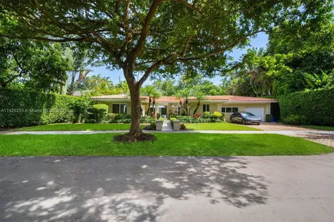 611 Santurce Avenue Coral Gables FL 33143