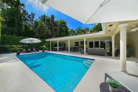 611 Santurce Avenue Coral Gables FL 33143