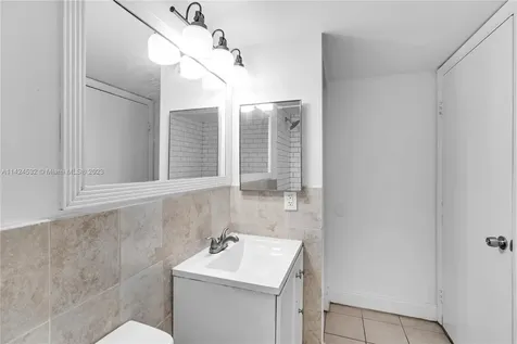 210 SW 11th Street Miami FL 33130