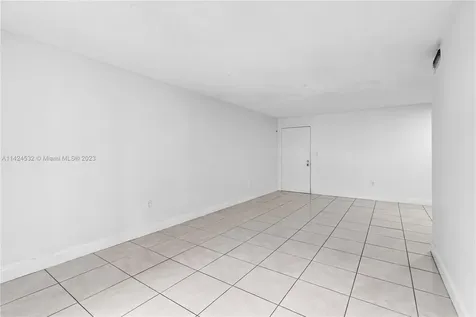 210 SW 11th Street Miami FL 33130