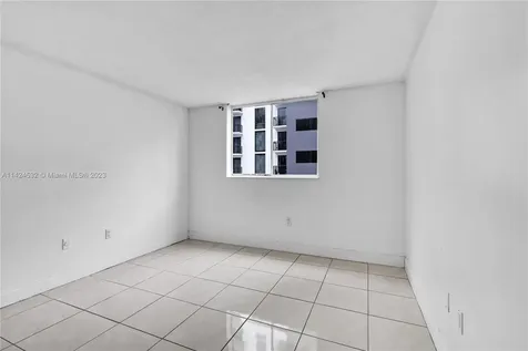210 SW 11th Street Miami FL 33130