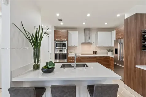718 Valencia Avenue Coral Gables FL 33134