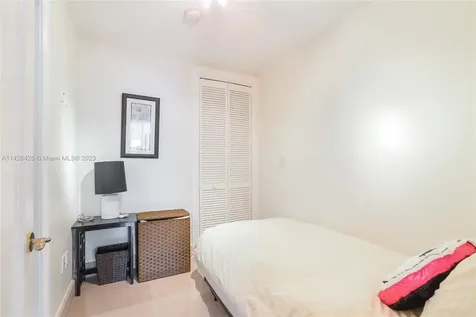 10225 Collins Avenue Bal Harbour FL 33154