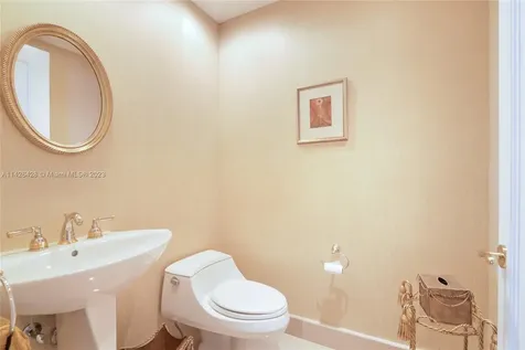 10225 Collins Avenue Bal Harbour FL 33154