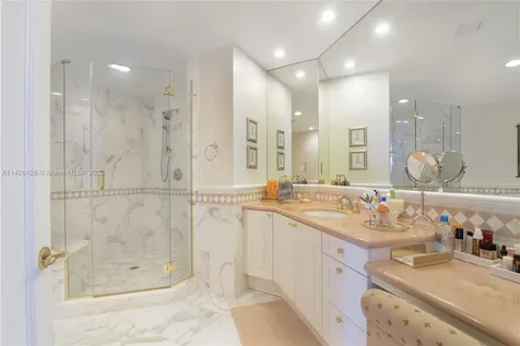 10225 Collins Avenue Bal Harbour FL 33154