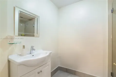 10225 Collins Avenue Bal Harbour FL 33154