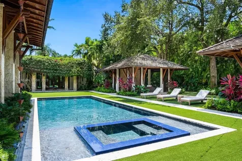 8601 Ponce De Leon Road Miami FL 33143