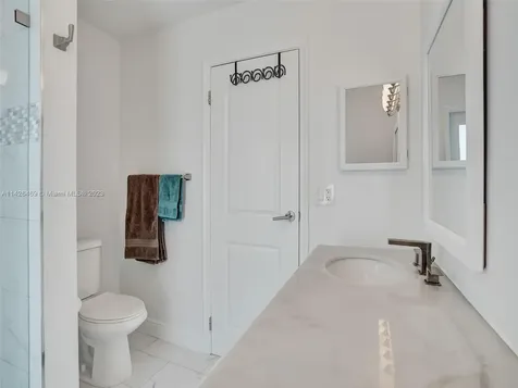 8241 SW 27th Place Davie FL 33328