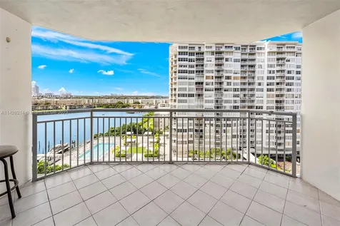 18071 Biscayne Boulevard Aventura FL 33160