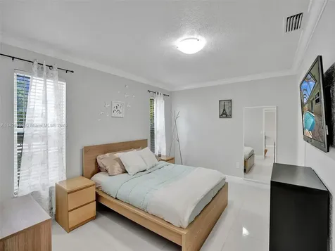 11650 NW 30th Place Sunrise FL 33323