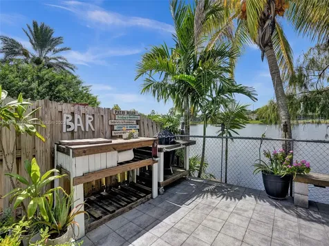 11650 NW 30th Place Sunrise FL 33323