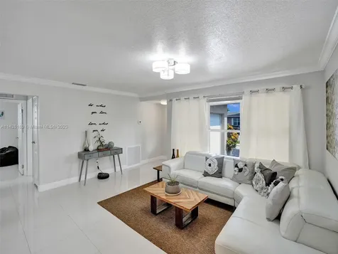 11650 NW 30th Place Sunrise FL 33323