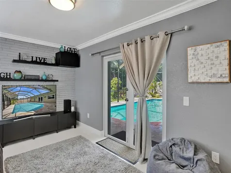 11650 NW 30th Place Sunrise FL 33323