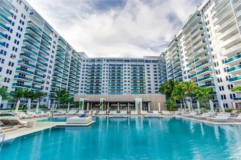 102 24th Street Miami Beach FL 33139