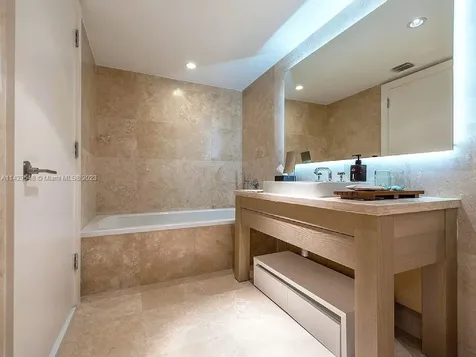 102 24th Street Miami Beach FL 33139
