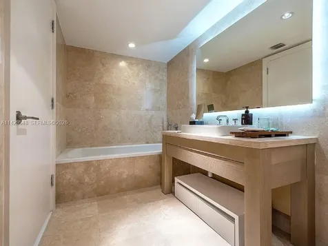 102 24th Street Miami Beach FL 33139