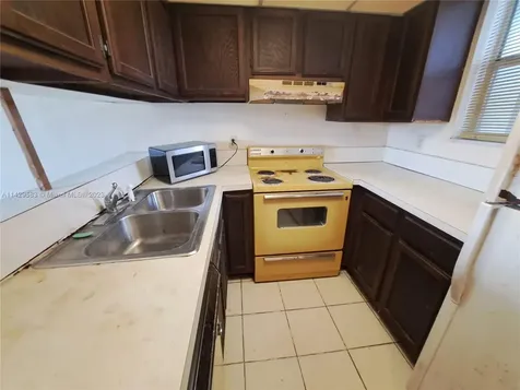 2950 SW 3rd Avenue Miami FL 33129