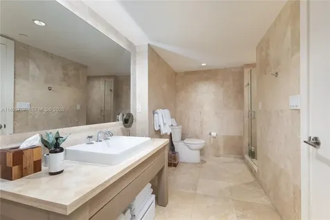 102 24th Street Miami Beach FL 33139