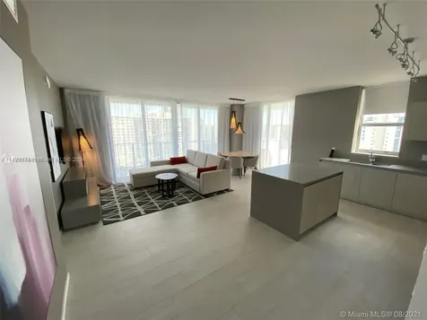 4010 S Ocean Drive Hollywood FL 33019
