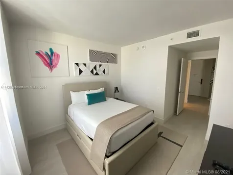 4010 S Ocean Drive Hollywood FL 33019