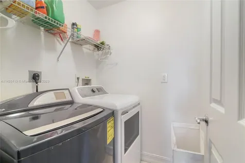 20880 NE 30th Place Aventura FL 33180