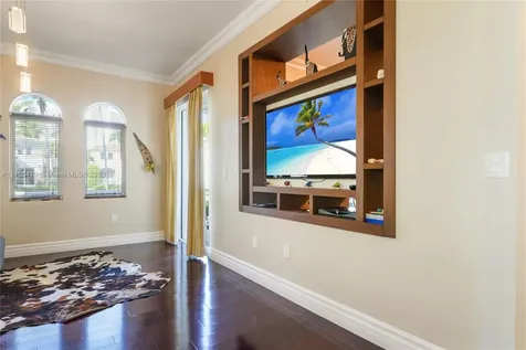 20880 NE 30th Place Aventura FL 33180