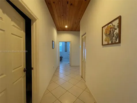 33300 SW 202nd Avenue Homestead FL 33034