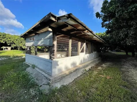 33300 SW 202nd Avenue Homestead FL 33034