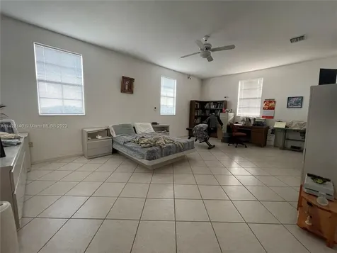 33300 SW 202nd Avenue Homestead FL 33034