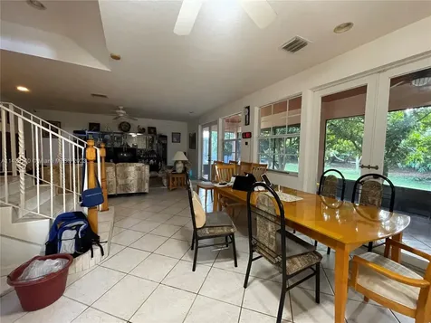 33300 SW 202nd Avenue Homestead FL 33034
