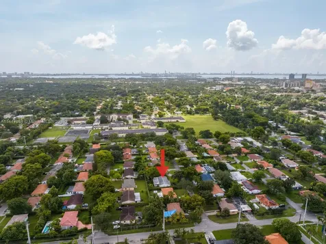 465 NW 88th Terrace El Portal FL 33150