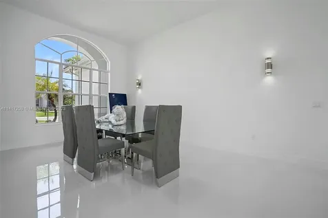 15201 SW 39th Street Davie FL 33331