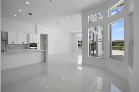 15201 SW 39th Street Davie FL 33331