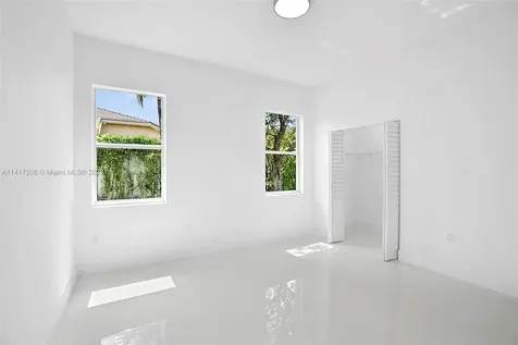 15201 SW 39th Street Davie FL 33331