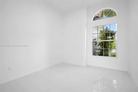 15201 SW 39th Street Davie FL 33331