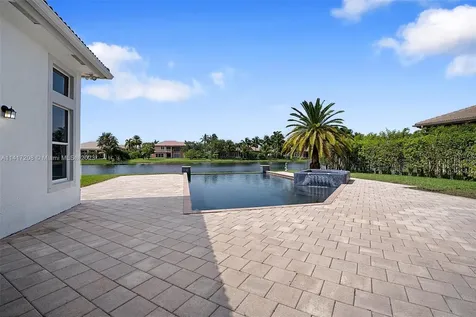 15201 SW 39th Street Davie FL 33331
