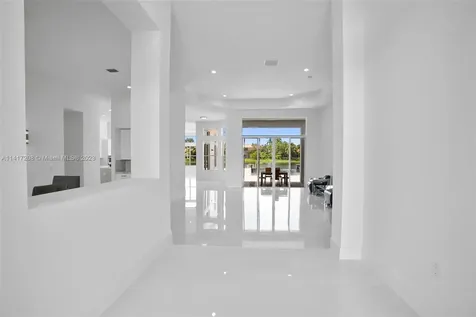 15201 SW 39th Street Davie FL 33331