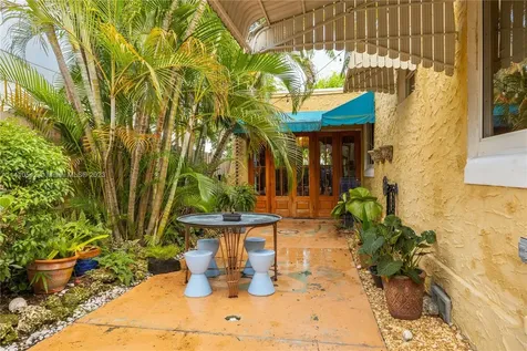 521 NE 74th Street Miami FL 33138