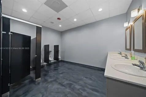 1224 W Indiantown Road Jupiter FL 33458