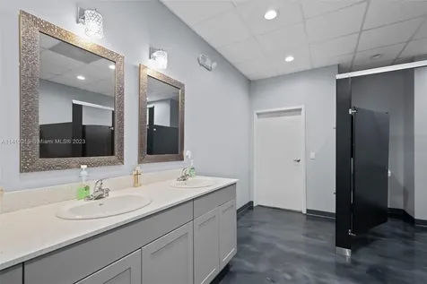 1224 W Indiantown Road Jupiter FL 33458