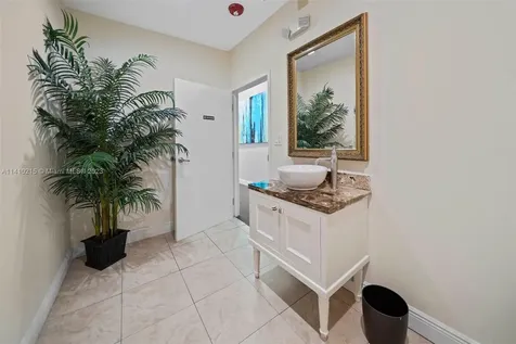 1224 W Indiantown Road Jupiter FL 33458