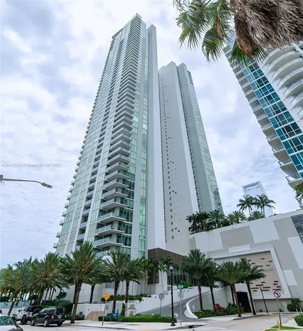 2900 NE 7th Avenue Miami FL 33137