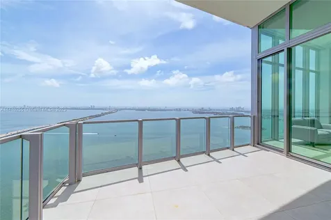 2900 NE 7th Avenue Miami FL 33137