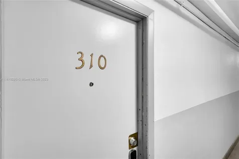 1100 Collins Avenue Miami Beach FL 33139