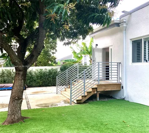 1632 SW 12th Street Miami FL 33135