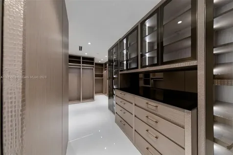 17001 Collins Avenue Sunny Isles Beach FL 33160