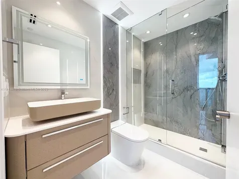 17001 Collins Avenue Sunny Isles Beach FL 33160