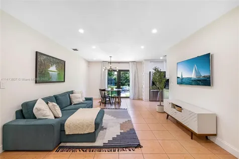 2450 SW 14th Street Miami FL 33145