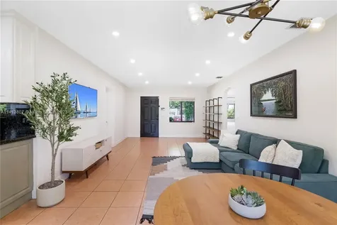 2450 SW 14th Street Miami FL 33145