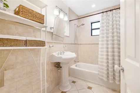 2450 SW 14th Street Miami FL 33145